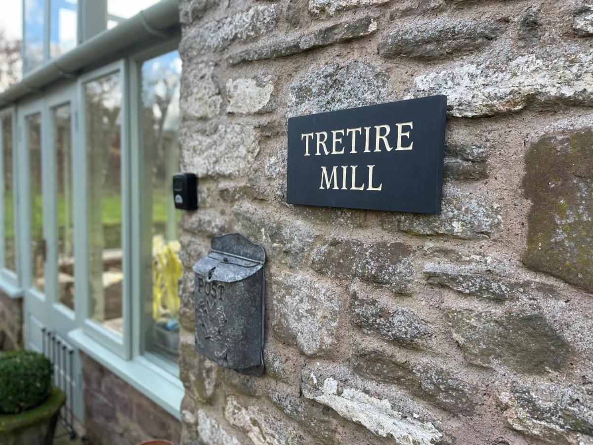 Beautiful Old Water Mill In Rural Herefordshire Exterior foto